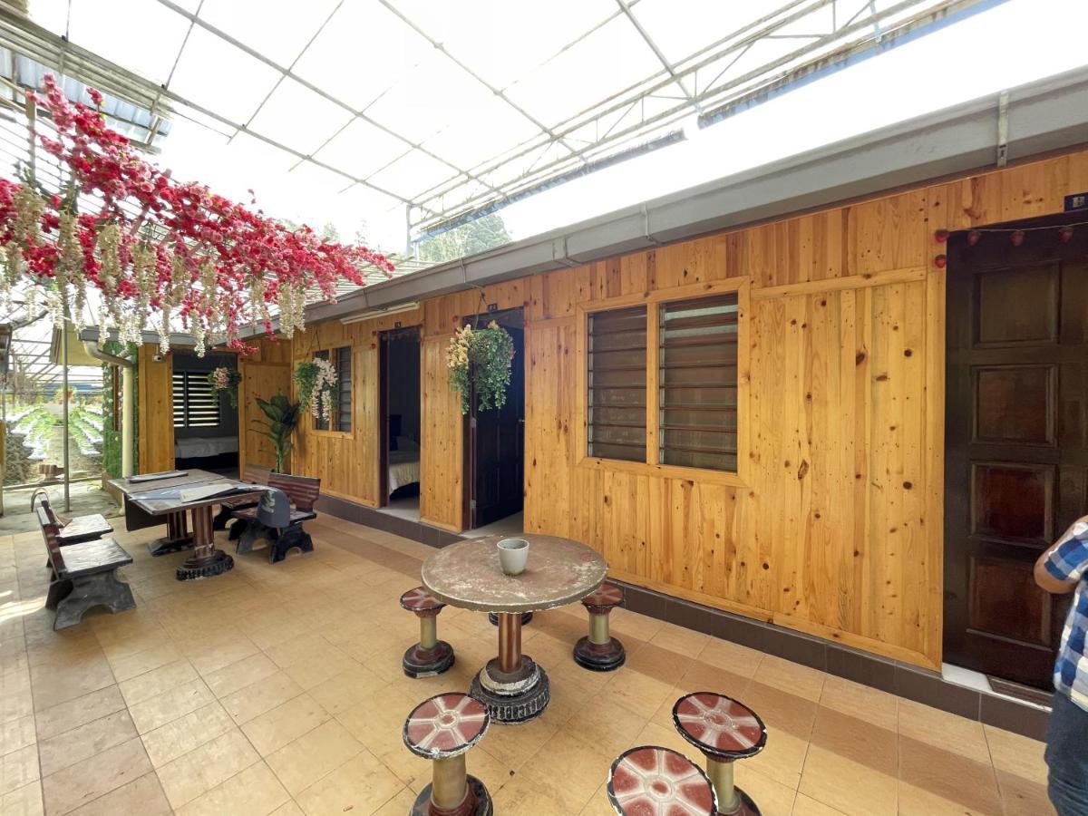 Aiza Homestay Opposite Abang Strawberry Taman Sedia Tanah Rata Buitenkant foto